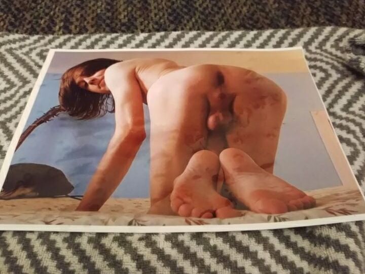 Tribute me please!