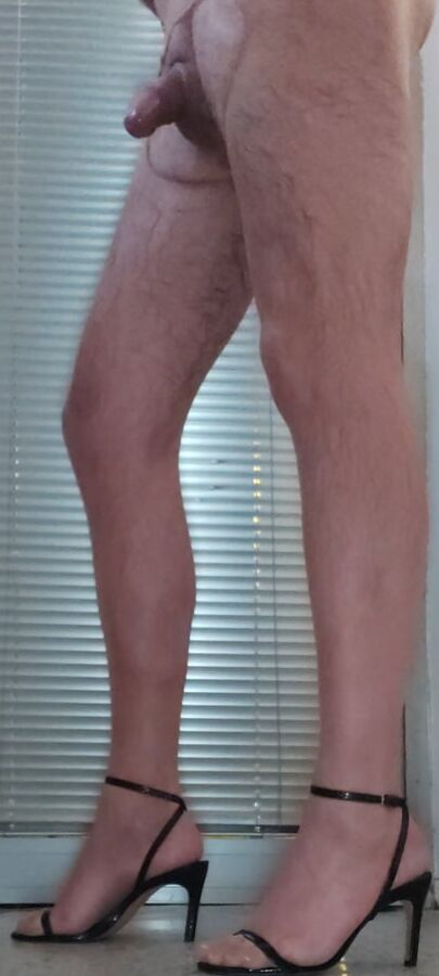Nylon,cock ans sandalls
