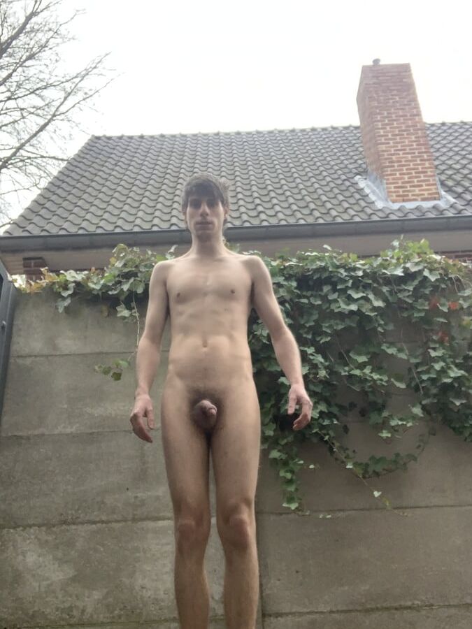 relax outside in the cold pit autumn naked