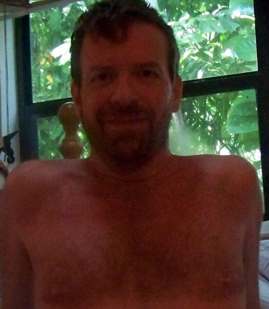 sharing my cock and hairy ass