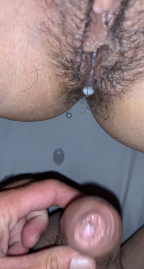 Wife&;s Pussy Filled With Juicy Cum