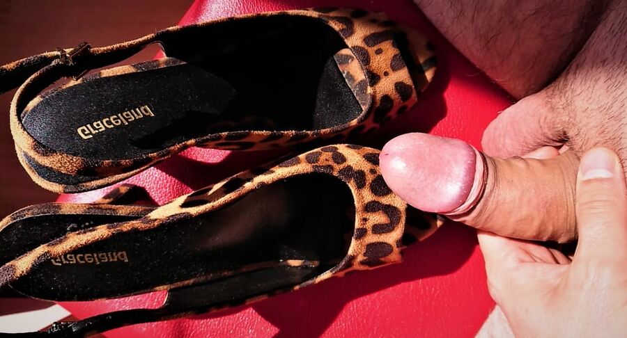 Tribute to my BBW Wife&;s sexy heels