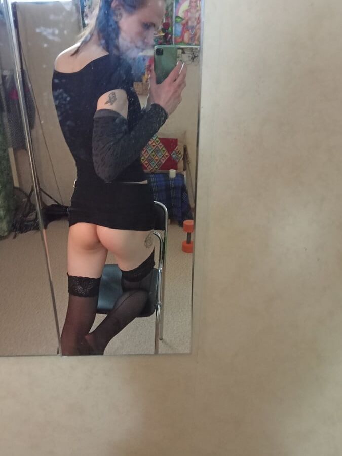 a bit of Ingrid&;s ass