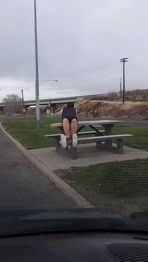 Dogging slut for your pleasure
