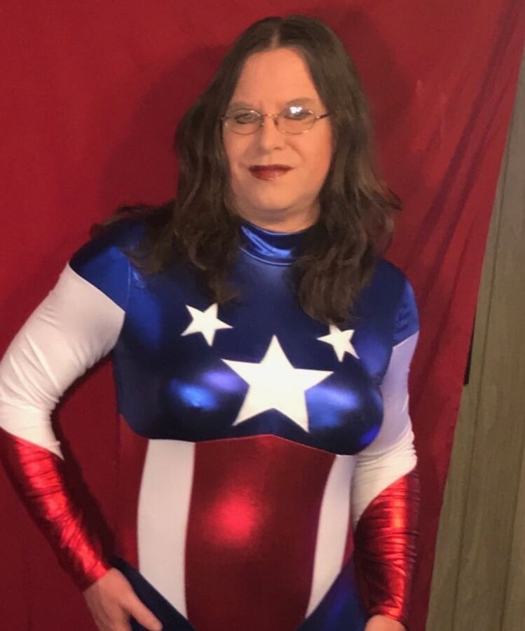 Joanie - Superheroine
