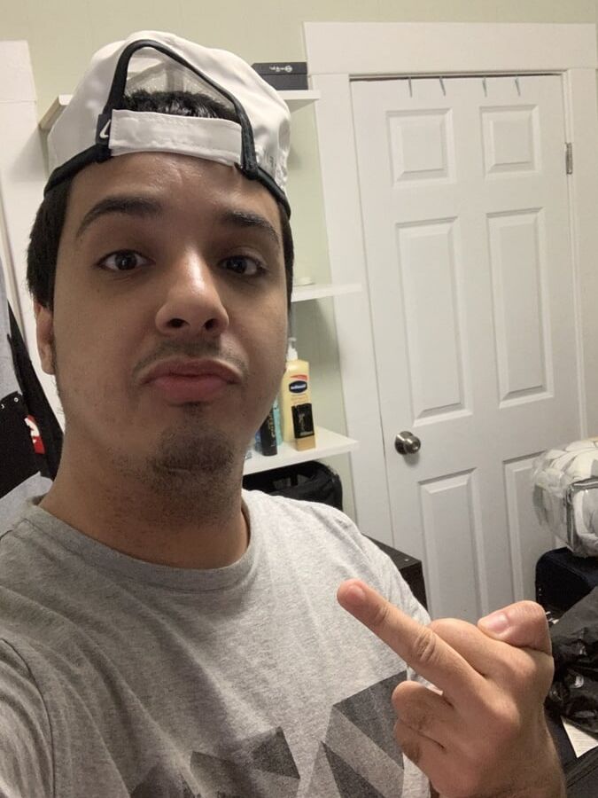 Come Suck My Dick Ladies Need Pussy Now