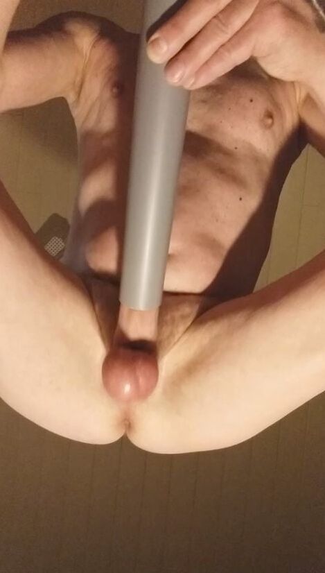 vacuumcleaner cumshot with cams also slowmotion