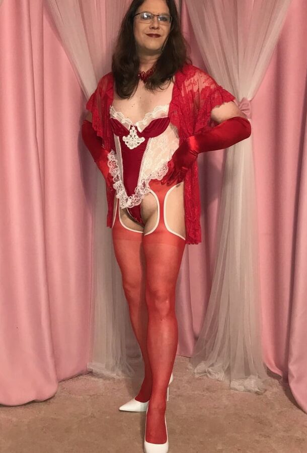 Joanie - Vintage Fredericks Teddy &amp; Suspender Pantyhose