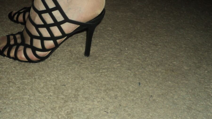 some new shoes and stockings and compilation of pics