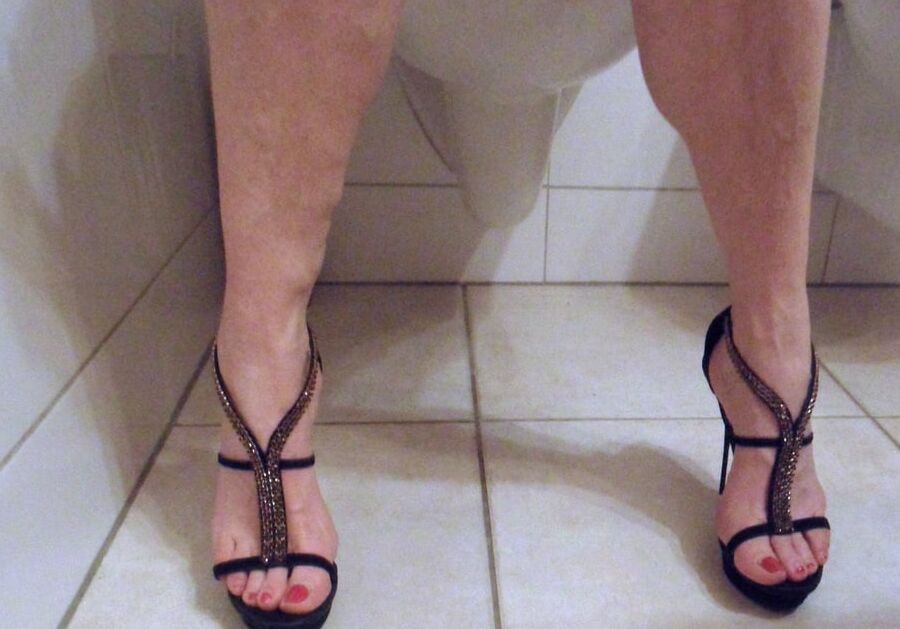 My wife is fitting her shoes