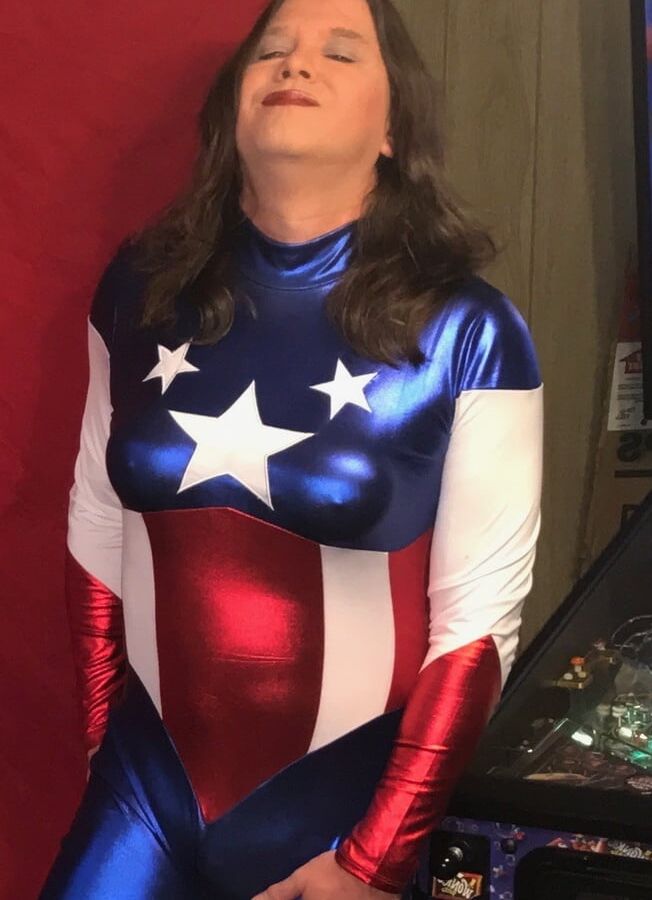 Joanie - Superheroine