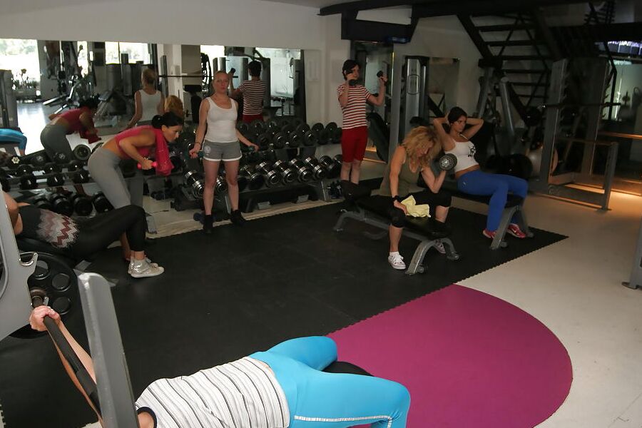 Naked Mature Mothers do Naked Exercises at Gym PART