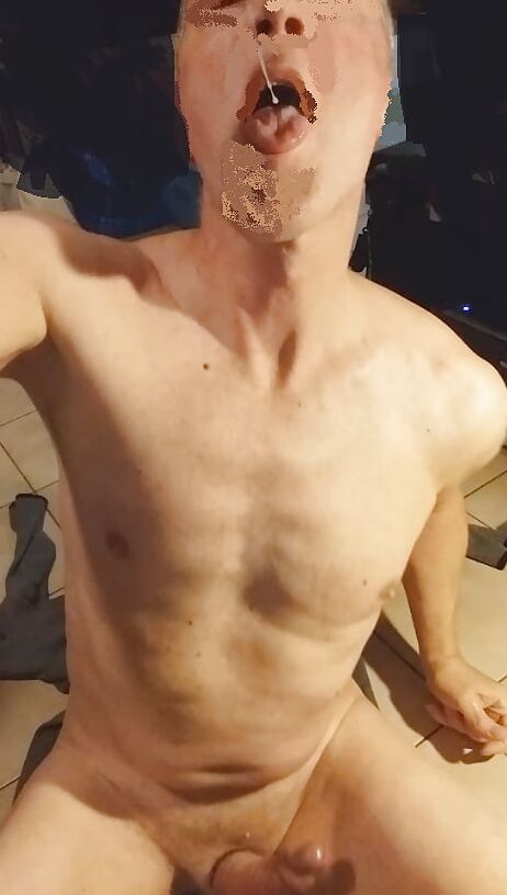 cumeating my own cum