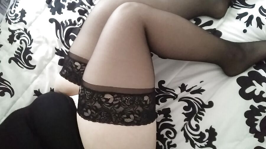 Sexy thick legs