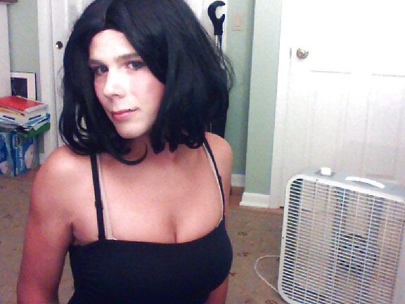 Cute Crossdresser Kelsey