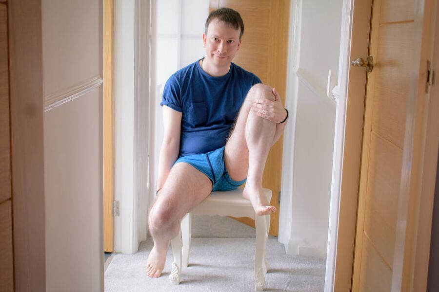 Horny Boy Shows Off Hot Thick Cock (Full Set, New)