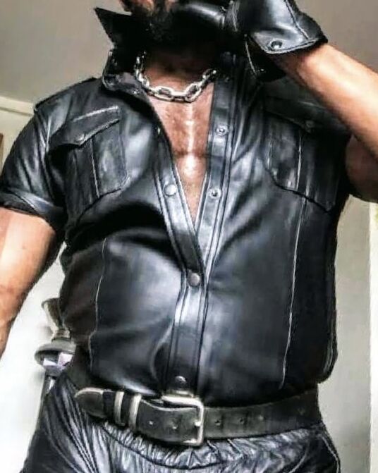 Brody Richardson onlyfans. Leathered Up Black Muscle