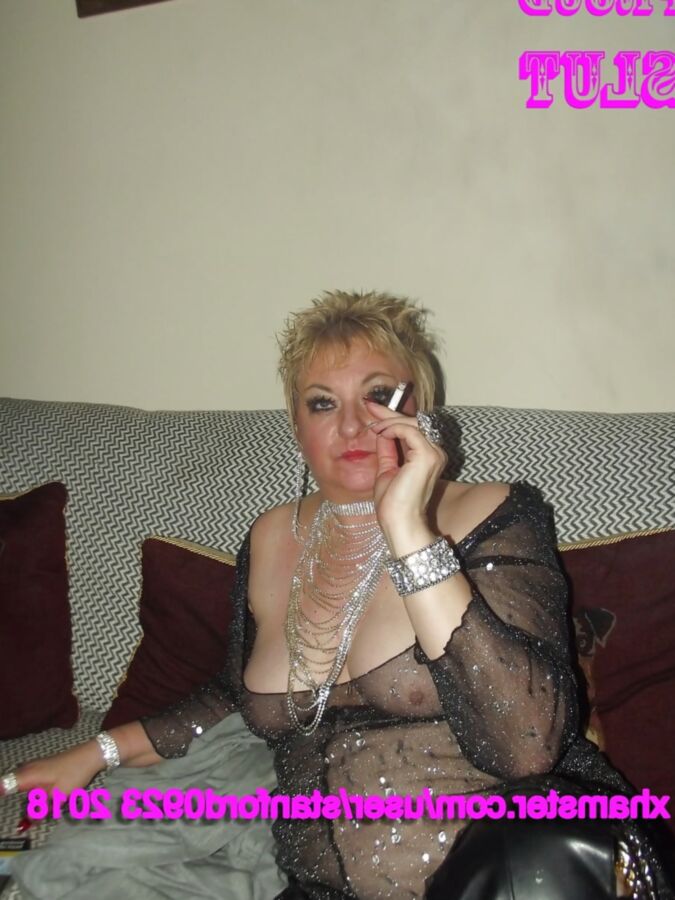SLUT WIFE IN ACTION