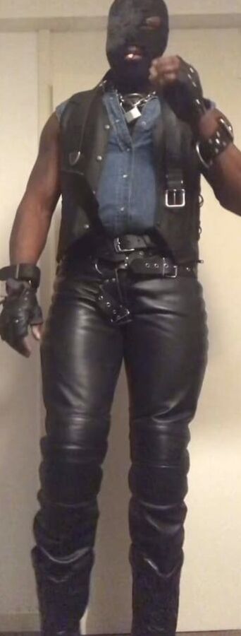 Brody Richardson onlyfans. Leathered Up Black Muscle