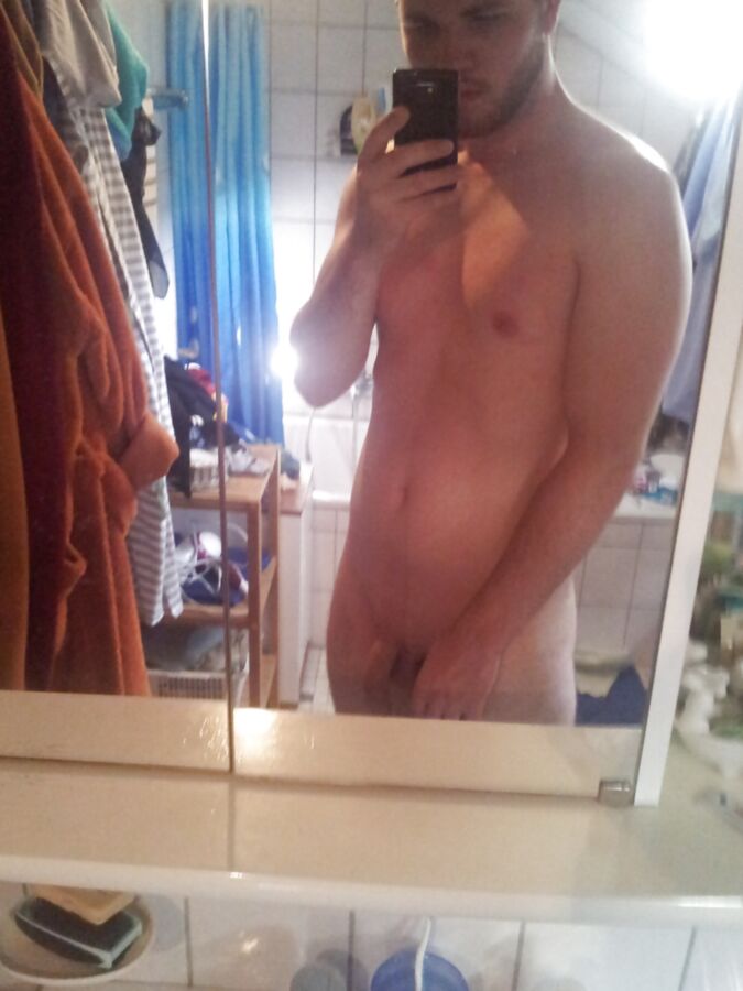 German - Deutsch Boy Fotze Solo Male
