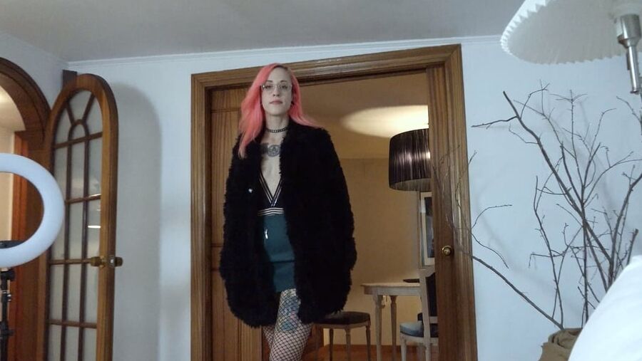 GERMAN SCOUT - CRAZY PINK HAIR GIRL PICKUP AND FUCK FOR CASH