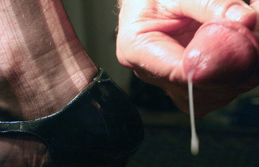 hot orgasm - the moment of squiting all down