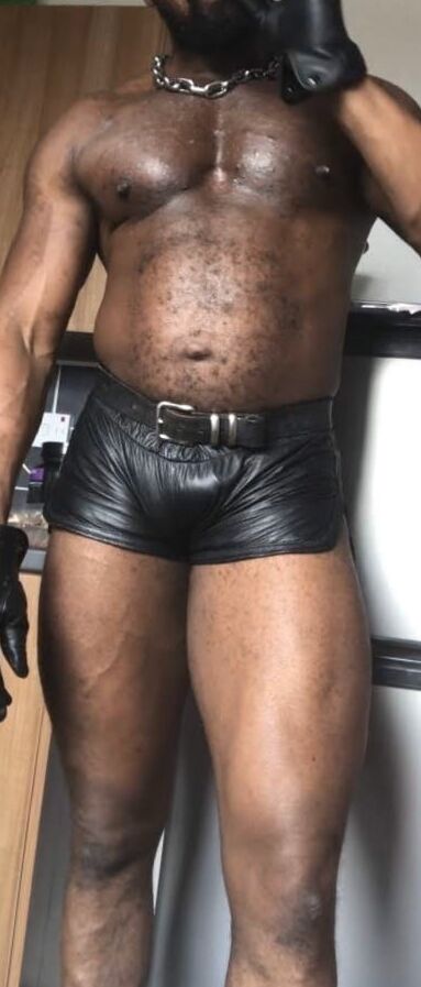 Brody Richardson onlyfans. Leathered Up Black Muscle