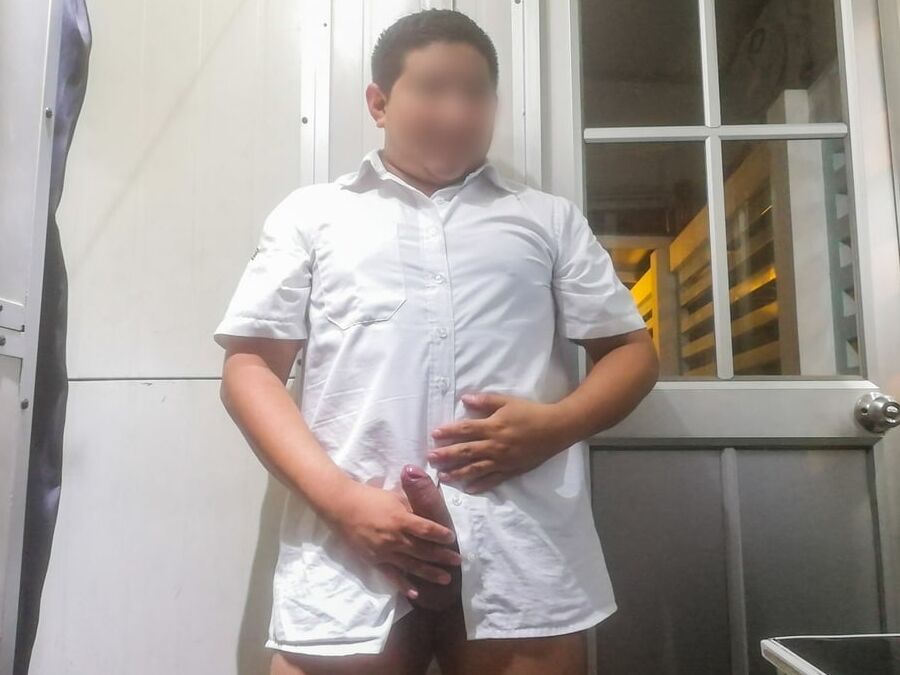 Mi Verga Exhibicionista en El Trabajo