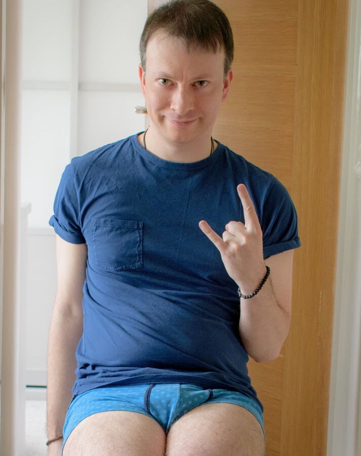 Horny Boy Shows Off Hot Thick Cock (Full Set, New)
