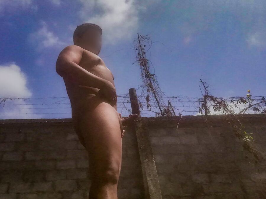 Yop en Excitacion a la Luz del Rico Sol -