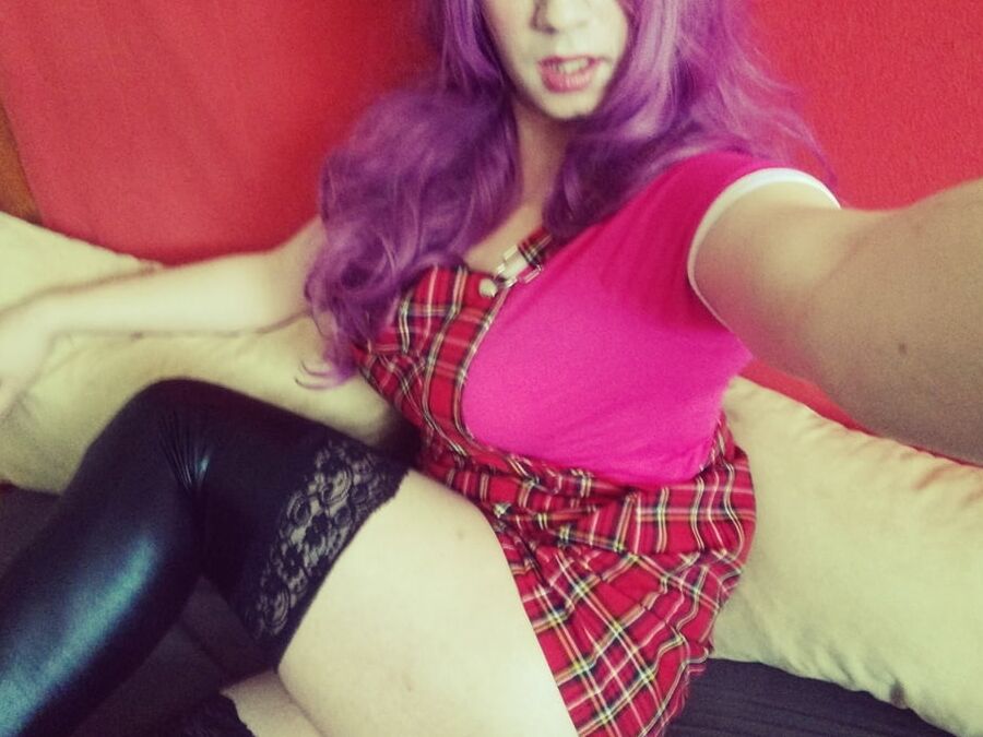 Pink-ish home bored slut girl