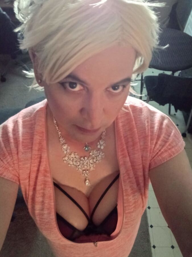 Im sissy slut (july )