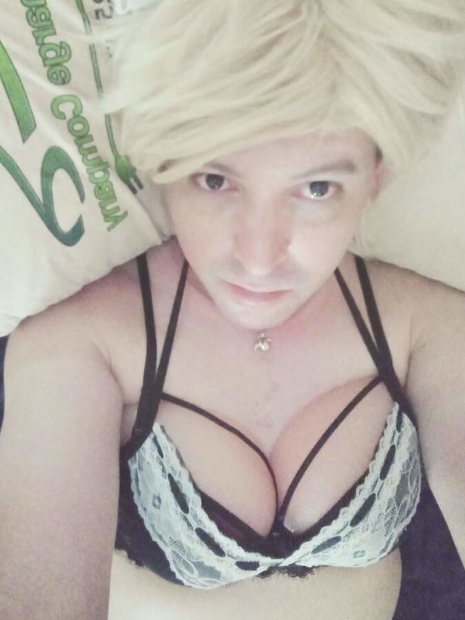 Im sissy slut (july )
