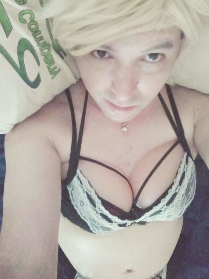 Im sissy slut (july )