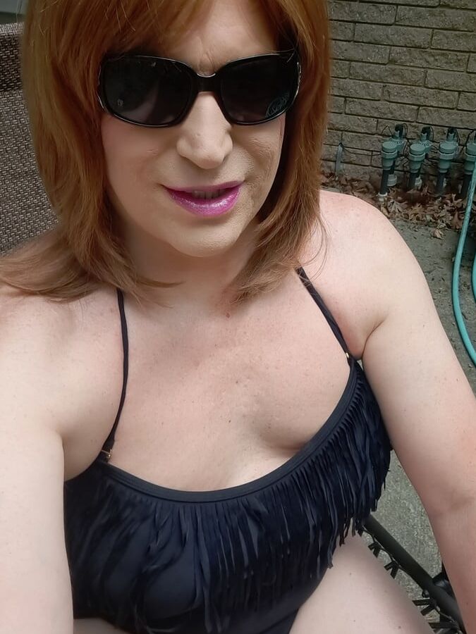 I have cleavage!