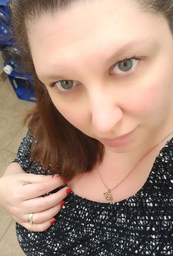 The Dainty Deviant Daily...housewife &amp; dance mom life milf