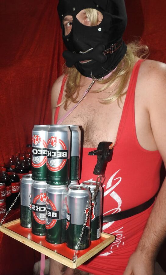 Sissy Serve Beck&;s