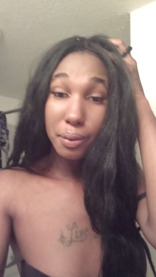 La Nefertiti Perkins