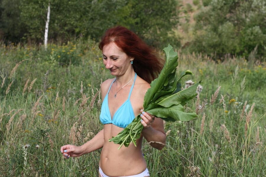 Woman and horseradish