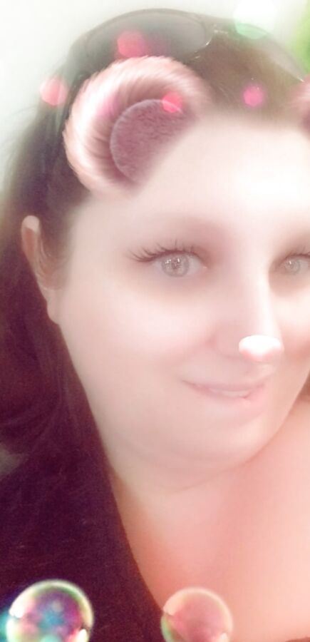 Playtime while chatting with a certain someone.... wife Milf