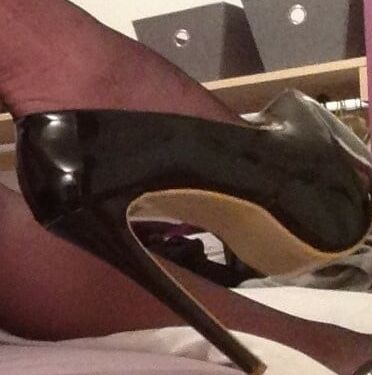 sexy ankles,sexy heels
