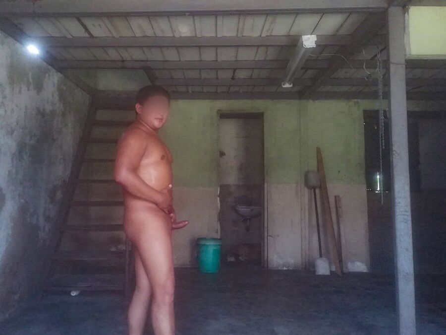 Excitante Sesion Totalmente Desnudito en Pleno Dia (WD) -