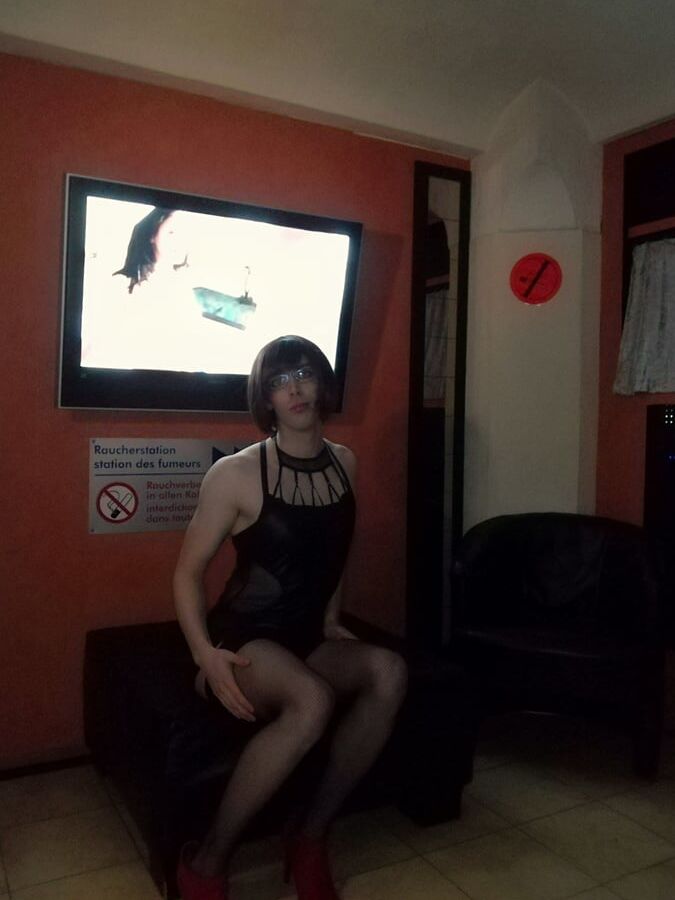 Sissy Faggot Life: Pornokino Adult Theater