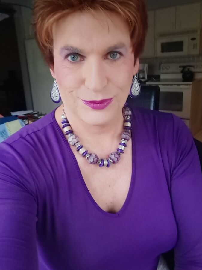 I have cleavage!