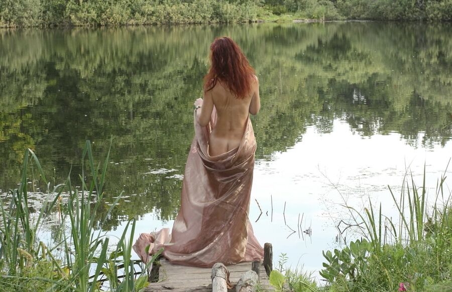 bathing-women