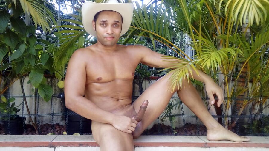 - Tropicowboy