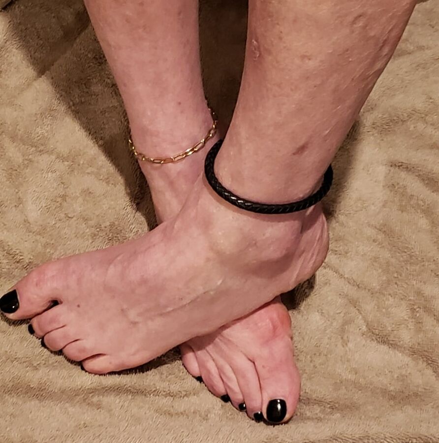 pedicure and cute kitten heels