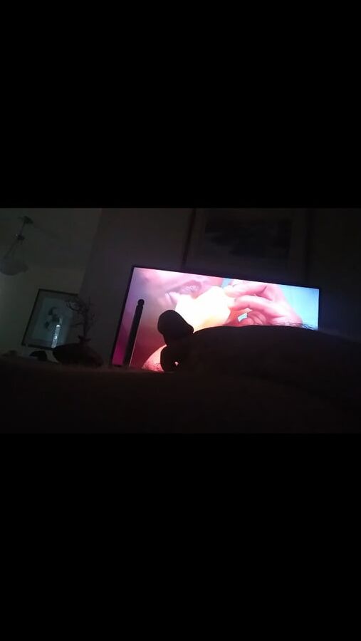 Jerking off on my tv