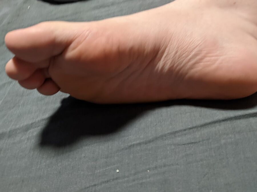 Feet Pictures rub your cock on them