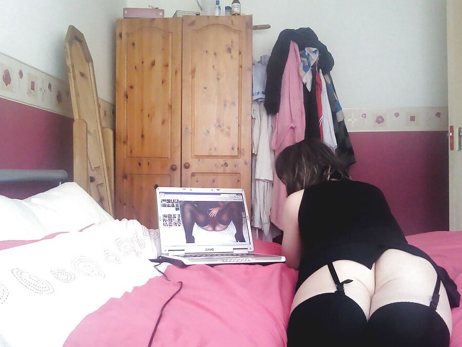 Fuera ropita para descansar xxx